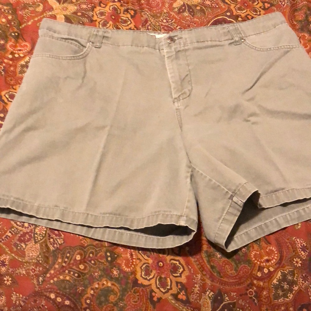 Faded Glory shorts. Green in color. Size 18w.